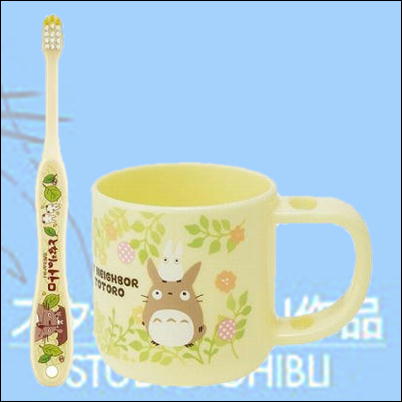 ジブリ となりのトトロ スタンド付歯ブラシセット